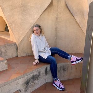 Meet your Posher, Alyssa